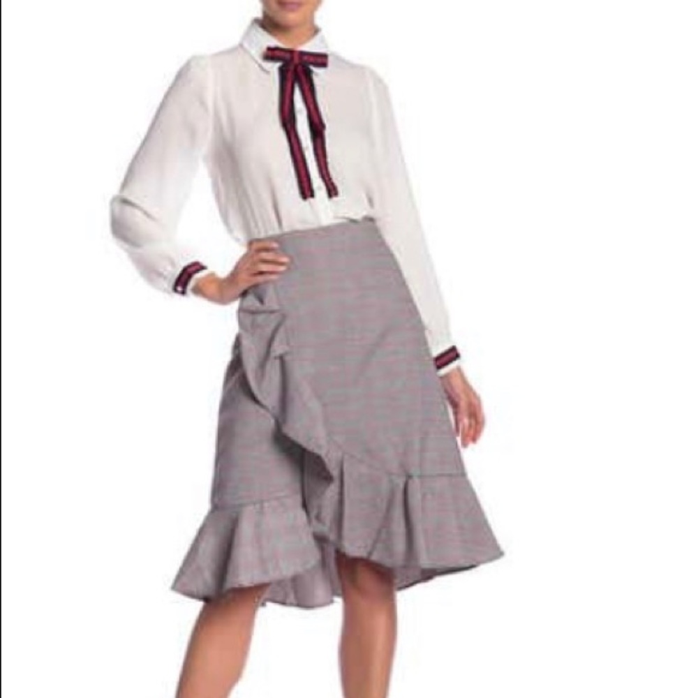 Knee Length Ruffle skirt